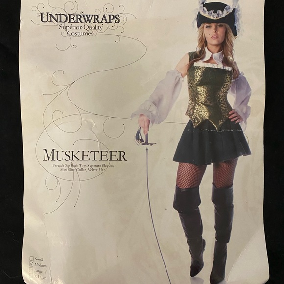 Juniors Musketeers Costume - Picture 1 of 4